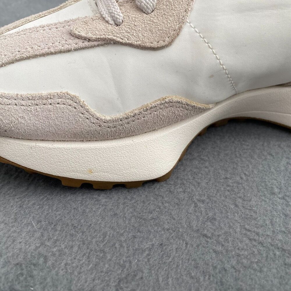 Women's New Balance 327 Size 9 - Picture 9 of 11